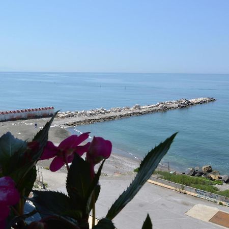 B&B Fronte Del Mare Salerno Zewnętrze zdjęcie