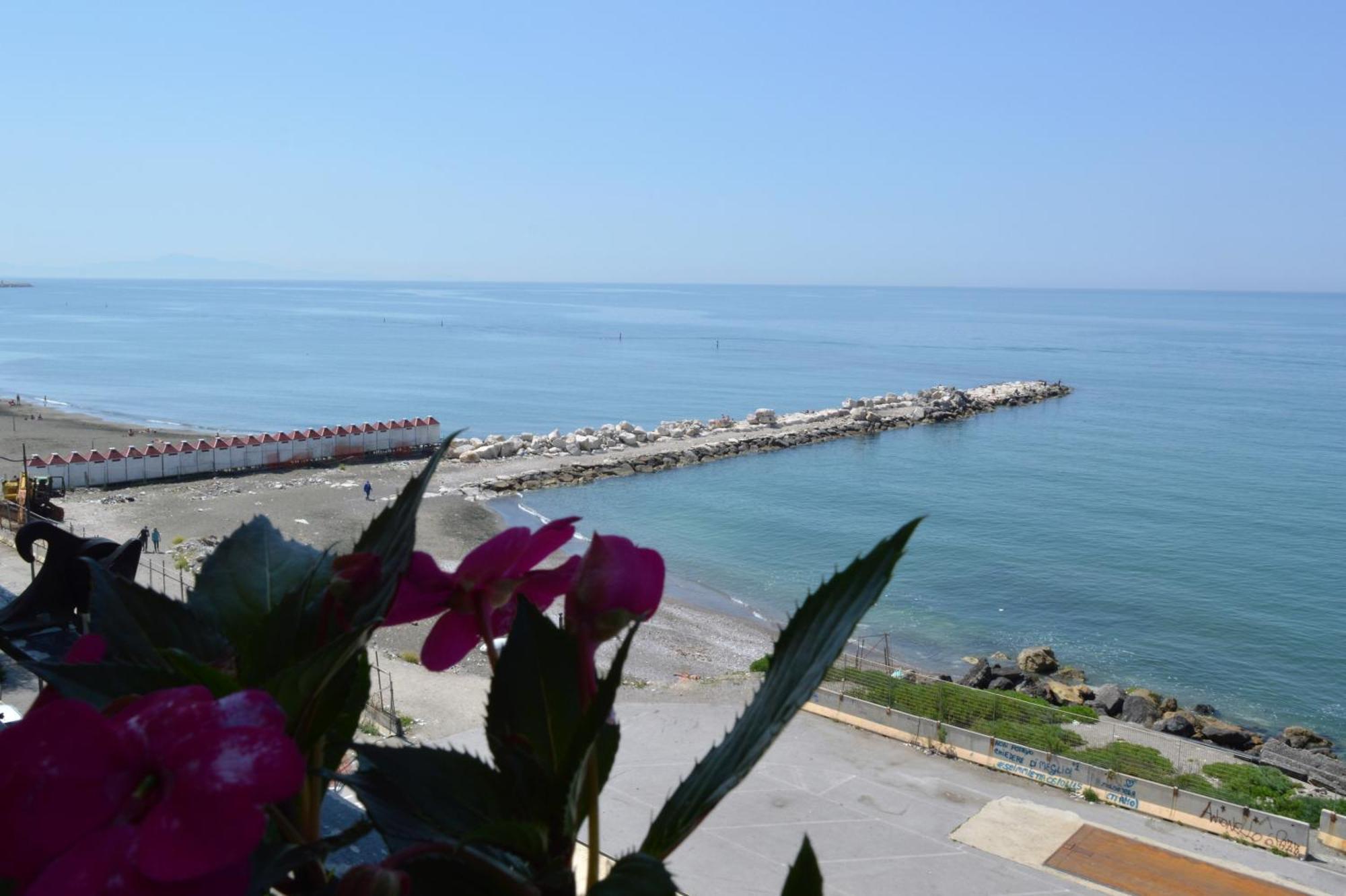 B&B Fronte Del Mare Salerno Zewnętrze zdjęcie