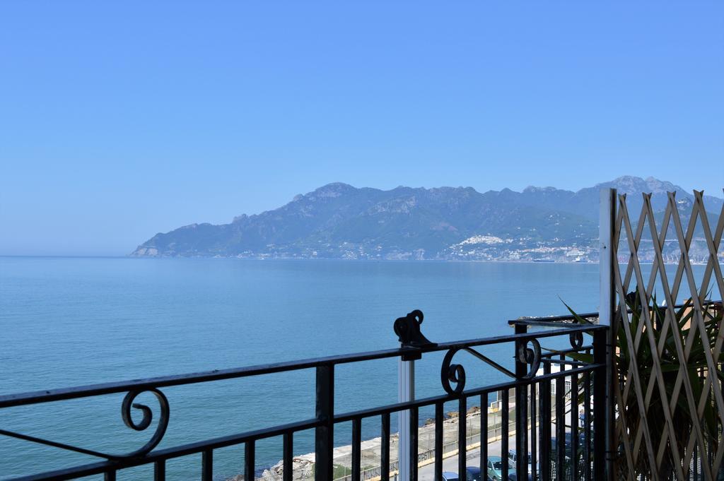 B&B Fronte Del Mare Salerno Zewnętrze zdjęcie
