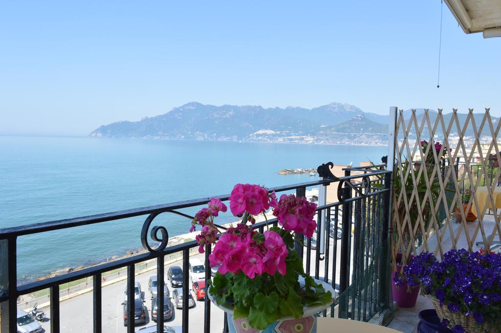 B&B Fronte Del Mare Salerno Zewnętrze zdjęcie