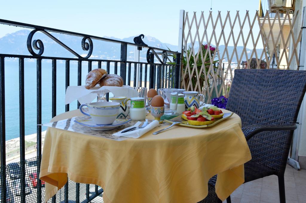 B&B Fronte Del Mare Salerno Zewnętrze zdjęcie